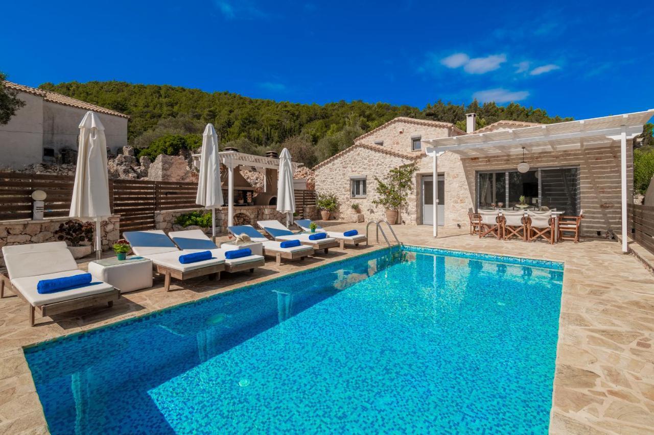 Villa Daniela - Private Pool And Serene Location, By Zantewize Koríthion Exterior foto